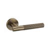 knurling